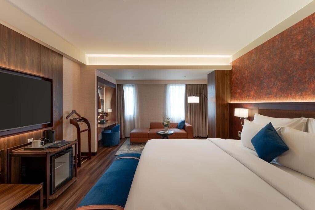 Картинка Kin Ly Tu Trong 4*