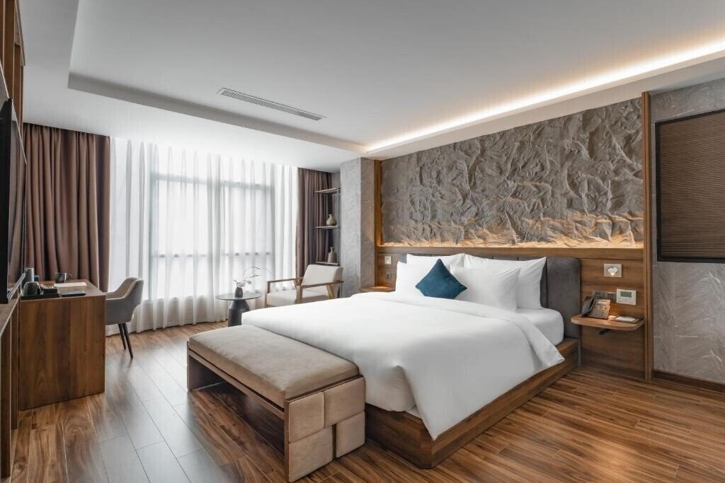 Отель Kin Thai Van Lung 4*