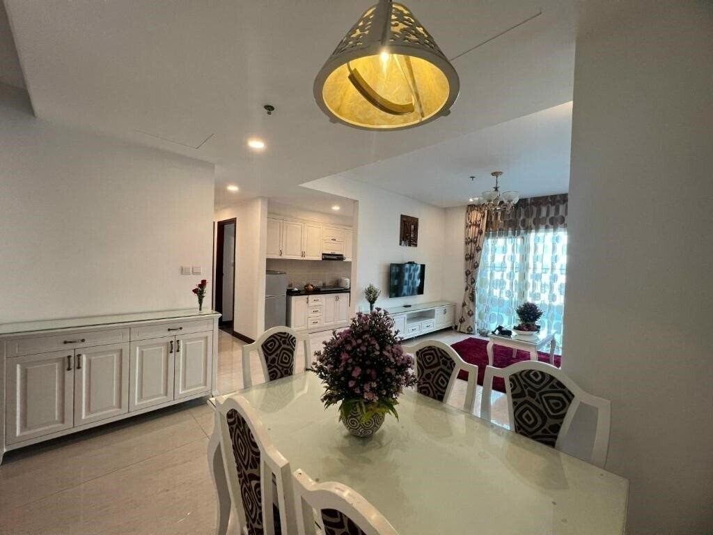 The Mira Hotel 5* суреті