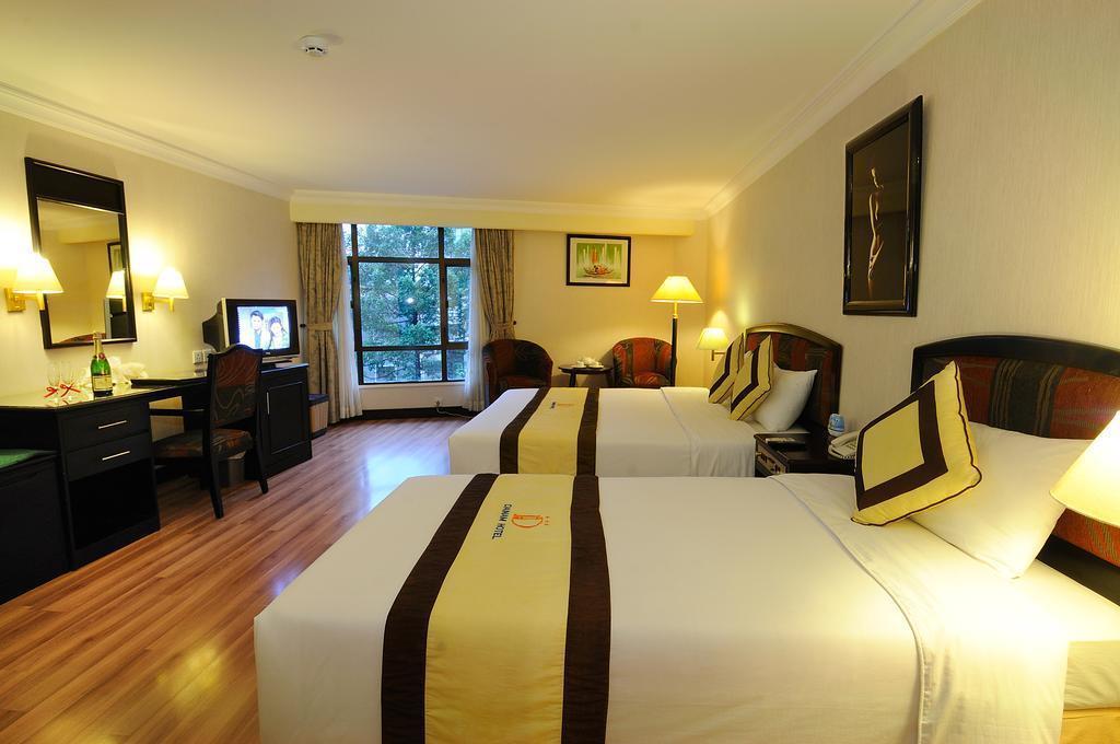 Изображение Dainam 3*