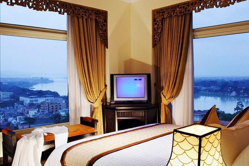 Imperial Hue 5* фотосуреті