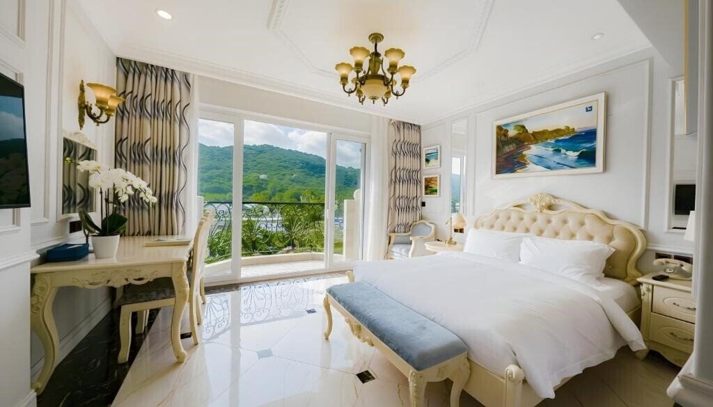 Картинка Lan Rung Beach Resort 5*