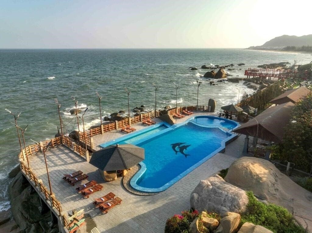 Фото Tran Chau Beach & Resort 4*