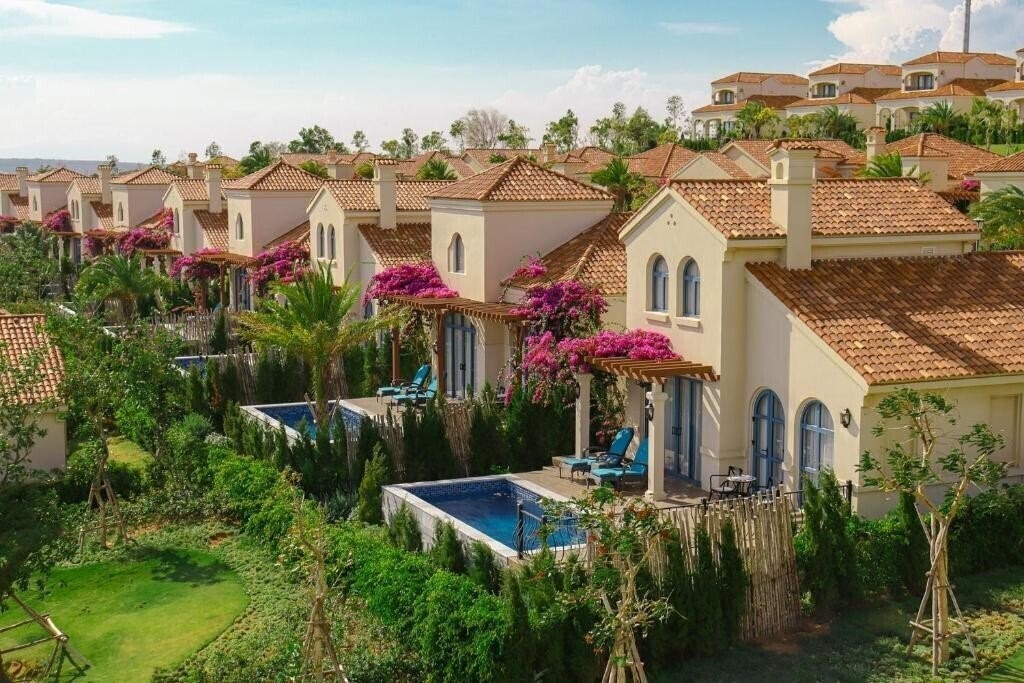 Фотография Centara Mirage Beach Resort Mui Ne 5*