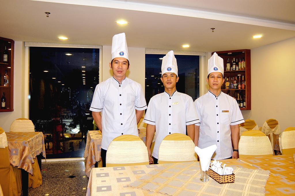 Nam Hung Hotel 3* фотосуреті