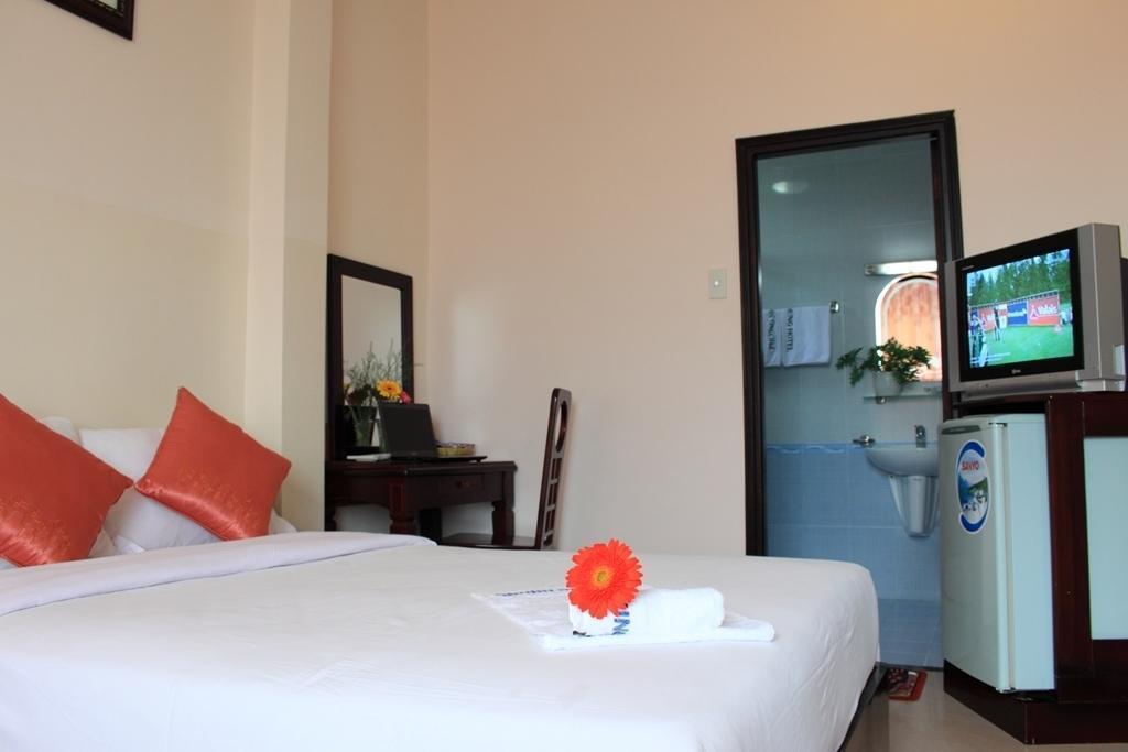 Phuong Nhung Hotel 2* суреті