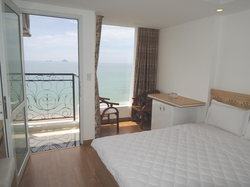 Nang Vang Hotel Nha Trang (ex. Thanh Binh 2 Hotel) 2* фотосуреті