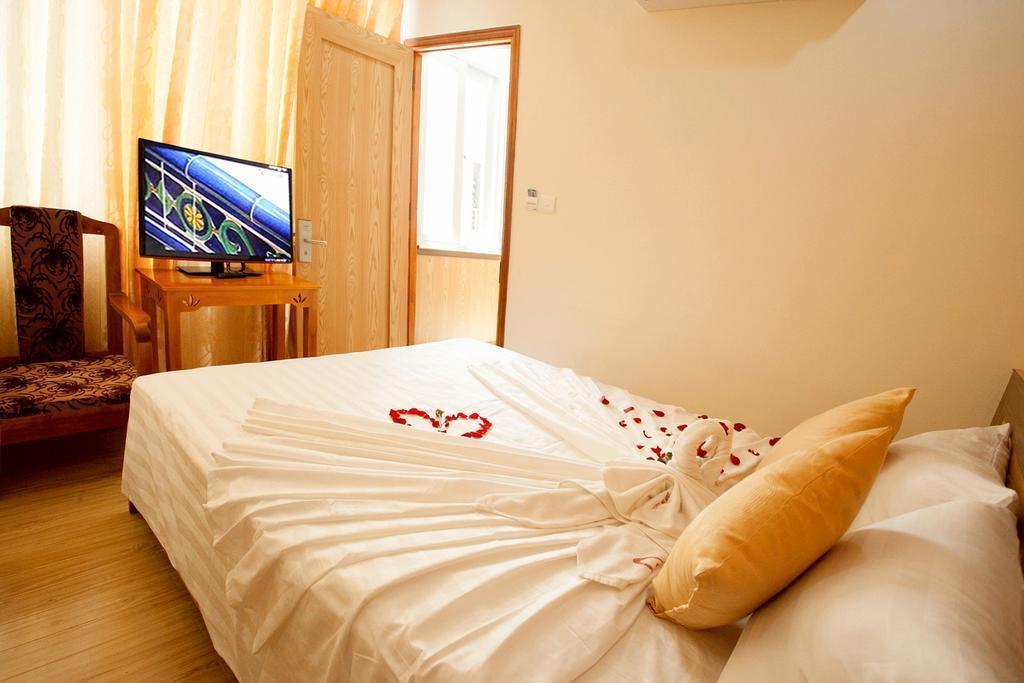 Galaxy-3 Hotel 3* фотосуреті