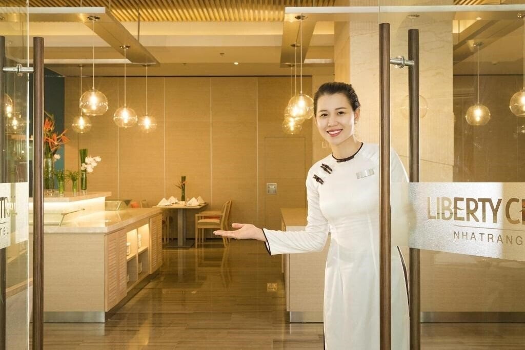 Liberty Central Nha Trang Hotel 4* суреті