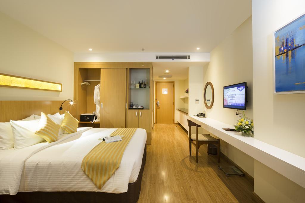Star City Hotel & Condotel Beachfront Nha Trang 4* суреті