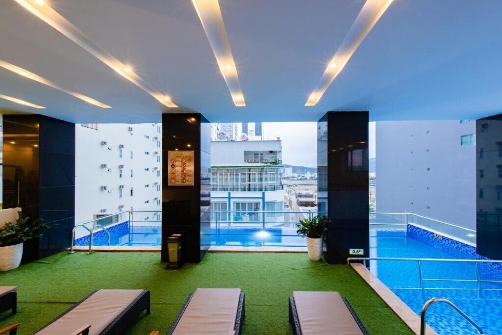 Фотография Red Sun Nha Trang Hotel 4*