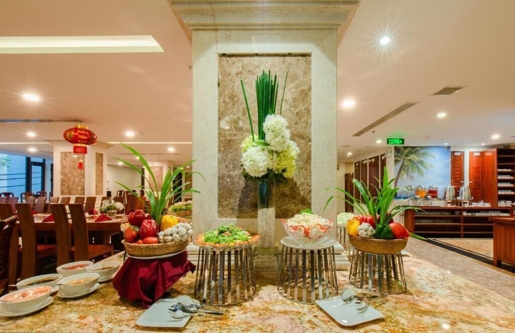 Картинка Red Sun Nha Trang Hotel 4*