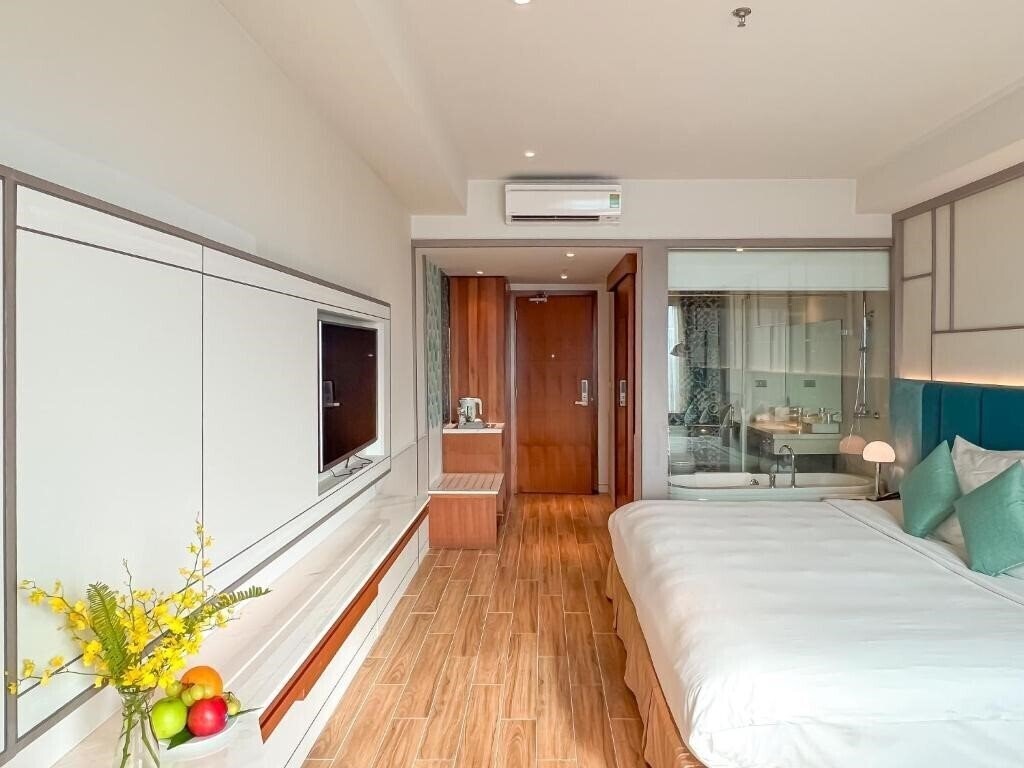 Sen Viet Premium Hotel Nha Trang 4* фотосуреті