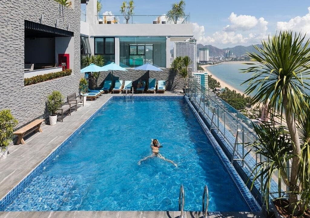 Фотография Maple Hotel & Apartment 4*
