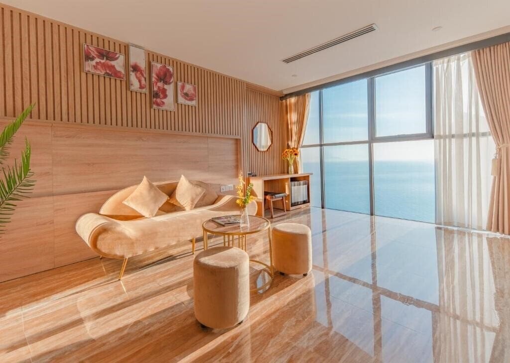 Фотография Emerald Bay Hotel & SPA 4*