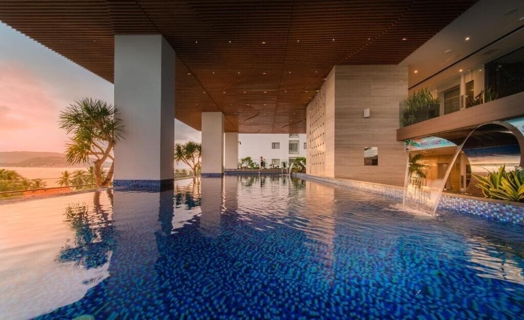 Фото Queen Ann Nha Trang 5*