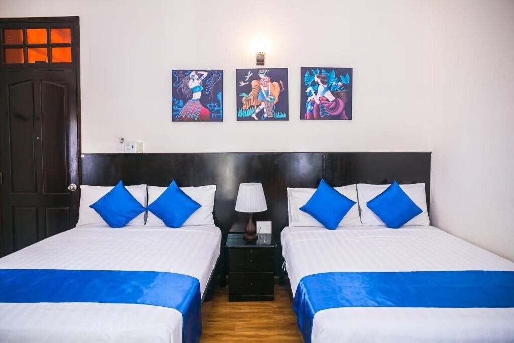 Отель Blue Star Hotel 2*