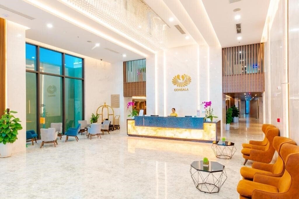 Gonsala Hotel Nha Trang 4* суреті