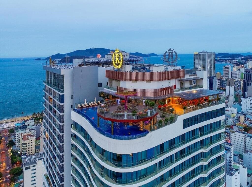 Отель Regalia Gold Hotel 5*