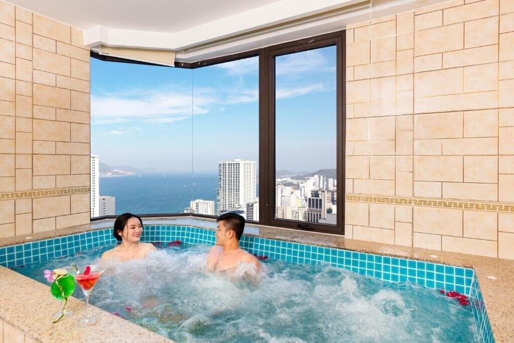 Фотография Regalia Gold Hotel 5*
