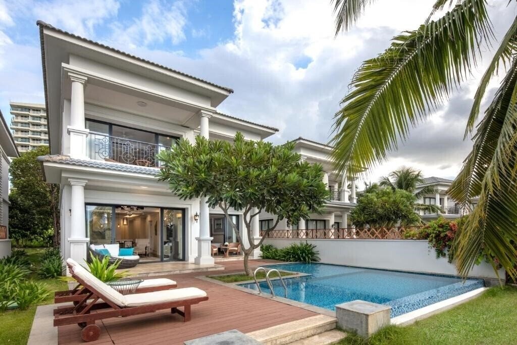 Melia Vinpearl Cam Ranh Beach Resort 5* фотосуреті