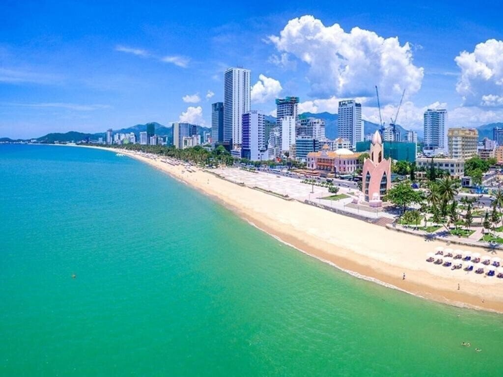Отель Arise Hotel Nha Trang 3*