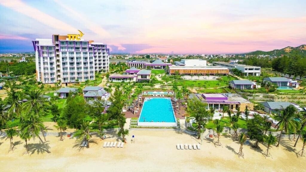 TTC Van Phong Bay Resort 5* қонақ үйі