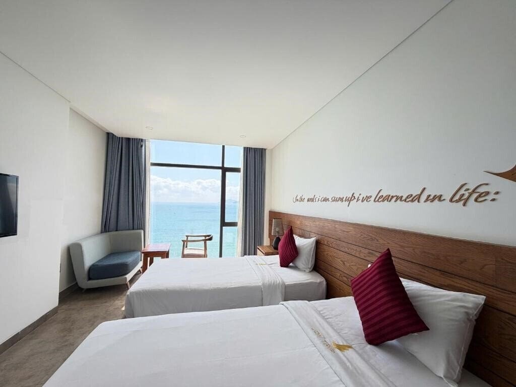 Изображение Joy Trip 4*