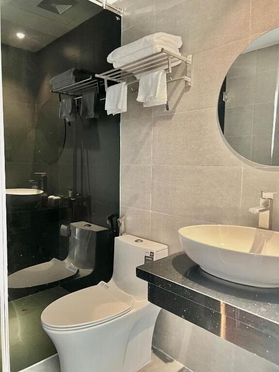 La Sera Suites Apartment (ex. La Sera Suites An Vien) 3* суреті