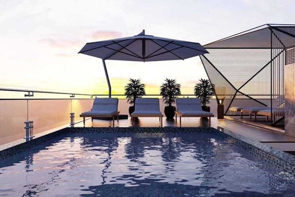 Отель Ivy Hotel Nha Trang 4*