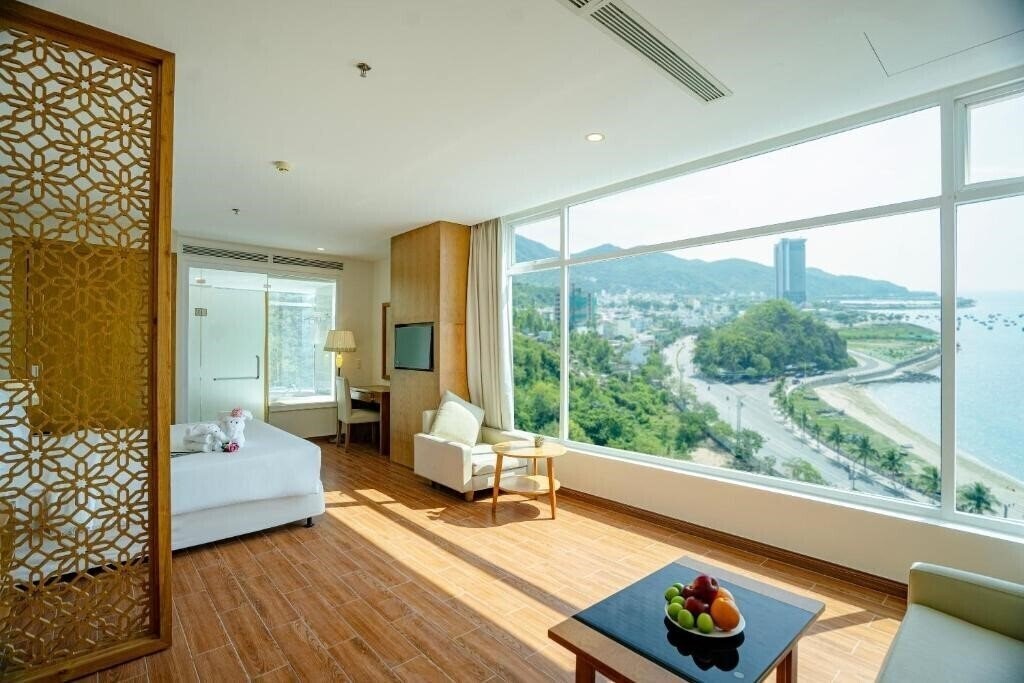 Фото Glamour Hotel 4*