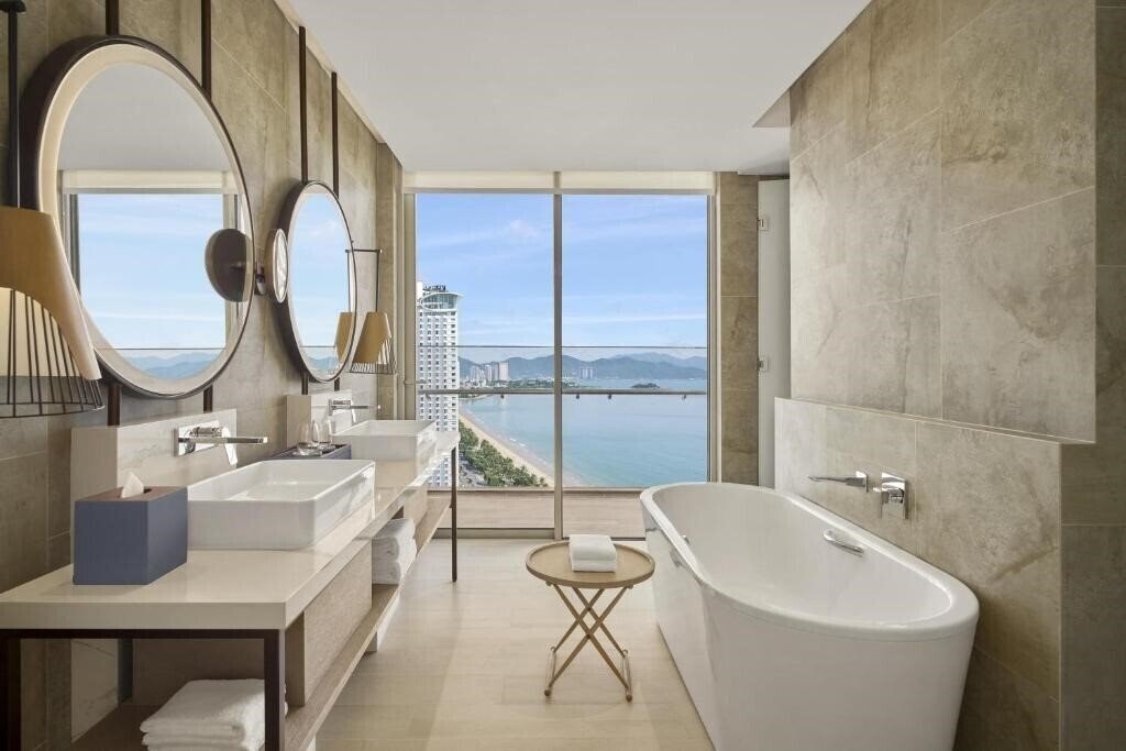 Фотография Hyatt Regency Nha Trang 5*