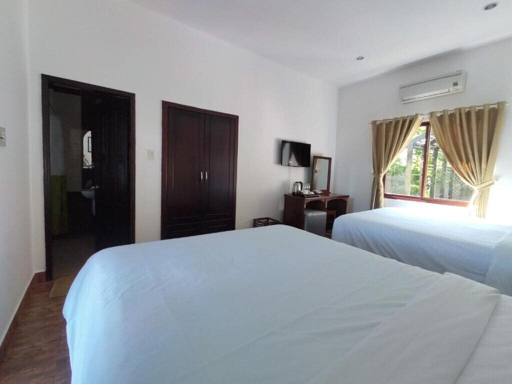 Изображение Castaways Resort 2*