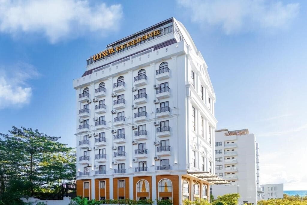 Отель Nesta Hotel Phu Quoc 3*
