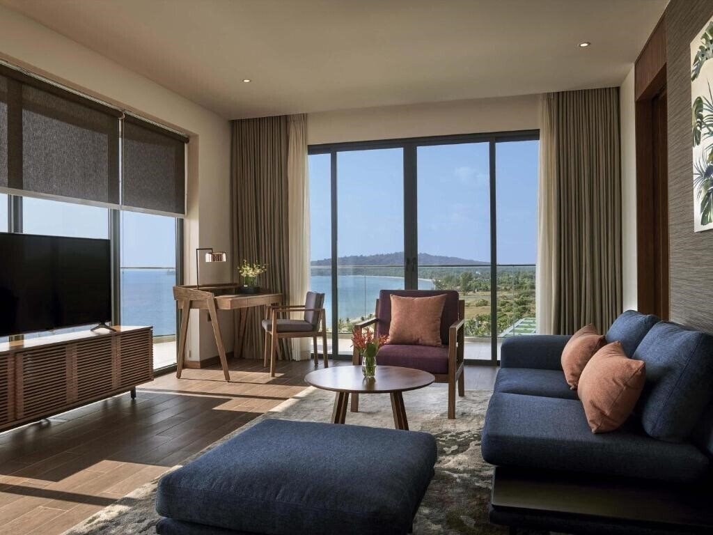 Фотография Movenpick Resort Waverly Phu Quoc 5*