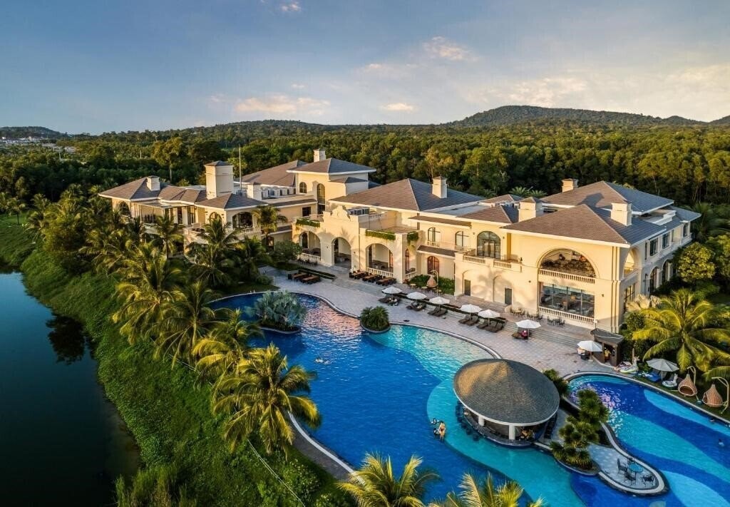 Фото Vinpearl Discovery Wonderworld Phu Quoc 5*