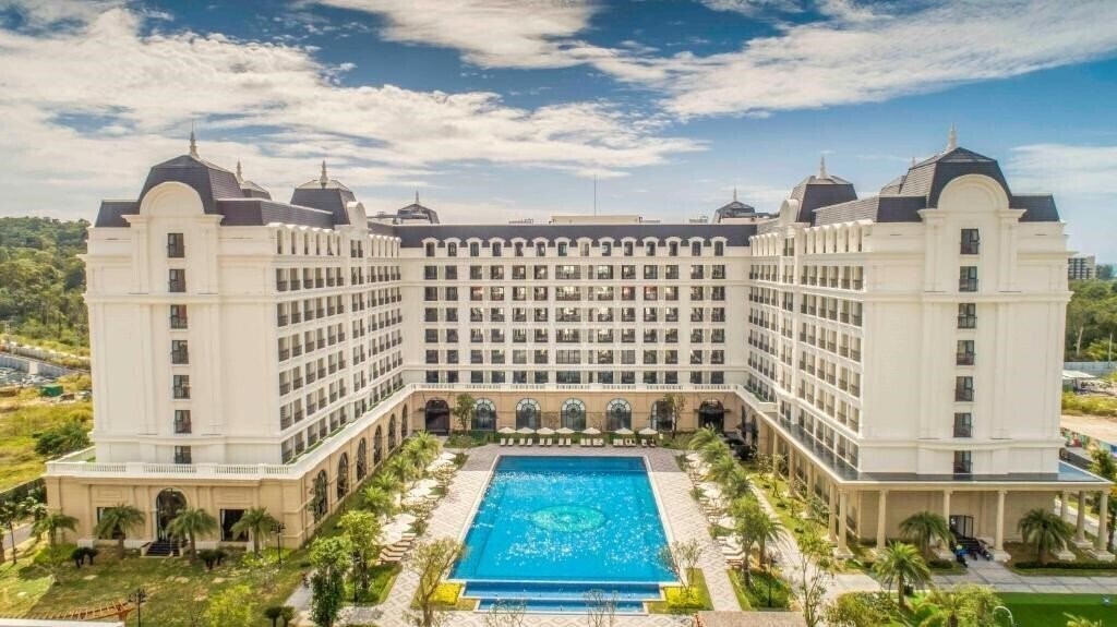 Фото Vinholidays Fiesta Phu Quoc 3*