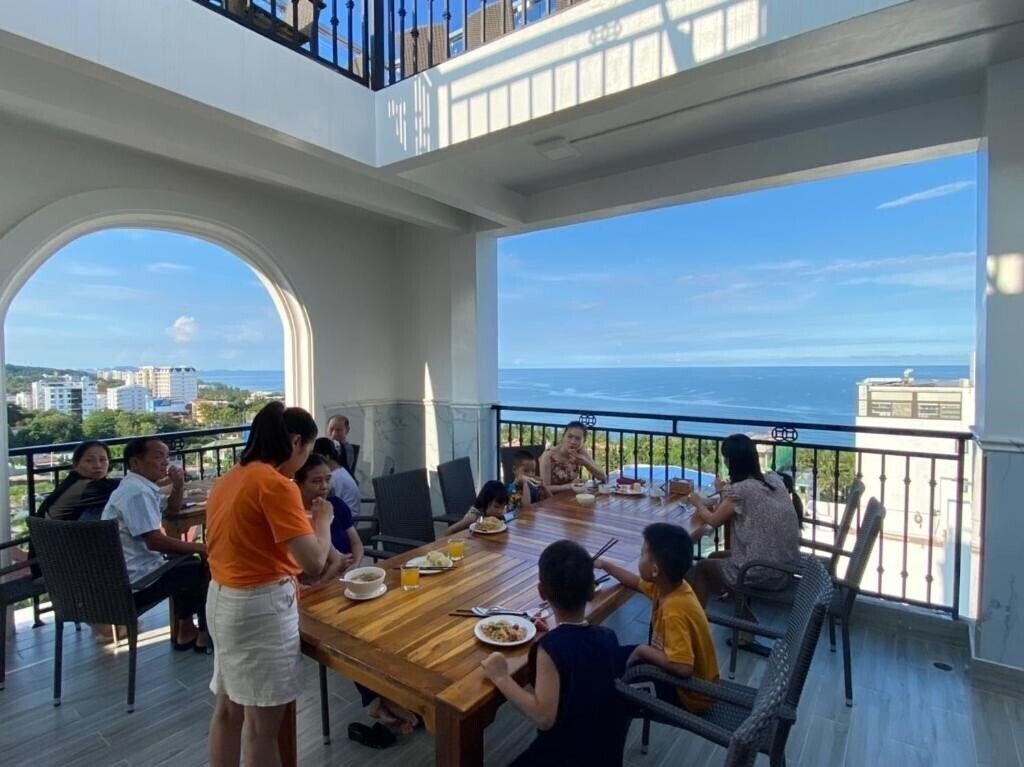 Rock Mila Phu Quoc Hotel 3* суреті