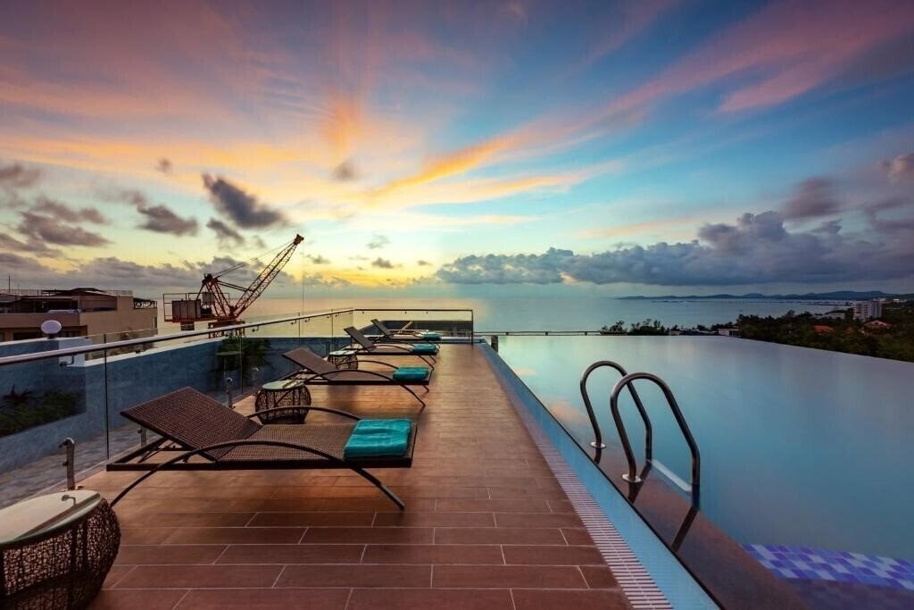 Night Sea Hotel Phu Quoc 3* суреті