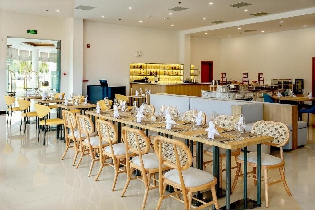 The Hub Phu Quoc 3* суреті