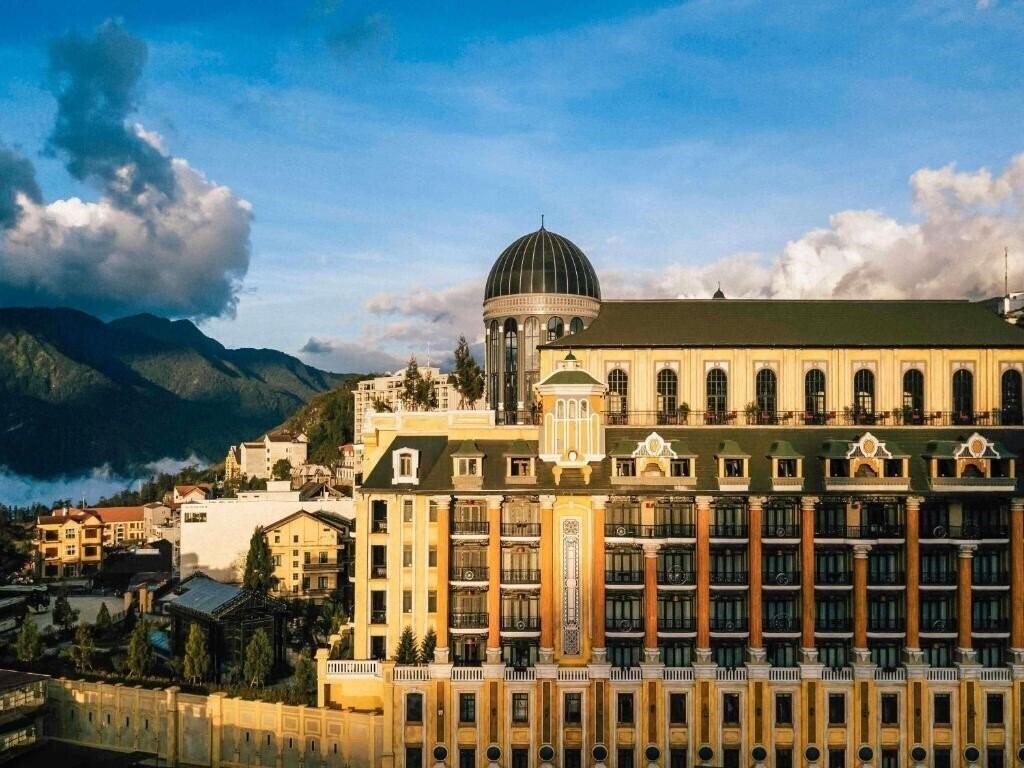 Отель Hotel de la Coupole Sapa MGallery Collection 5*