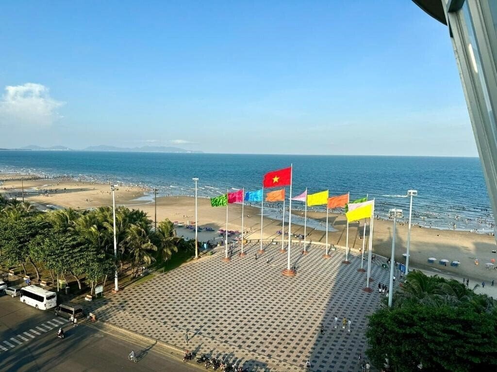 Thuy Van Hotel 2* суреті