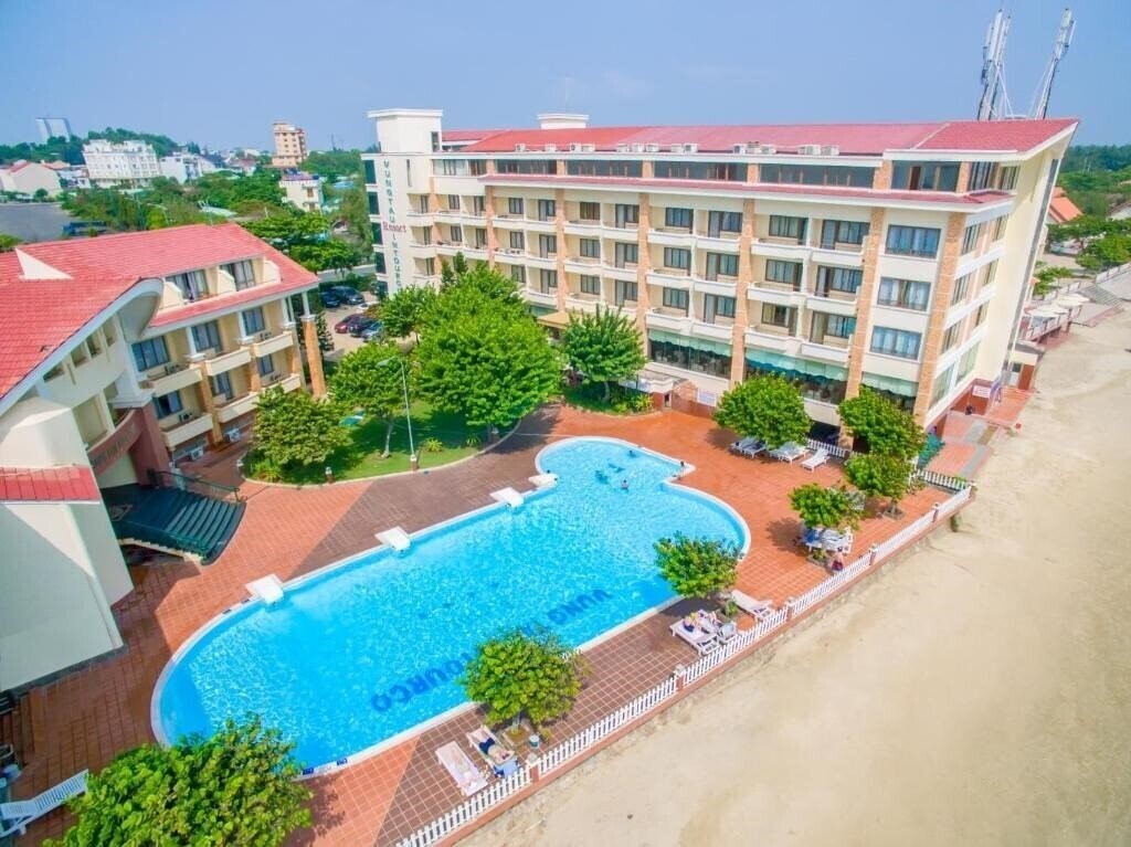 Vung Tau Intourco Resort 4* суреті