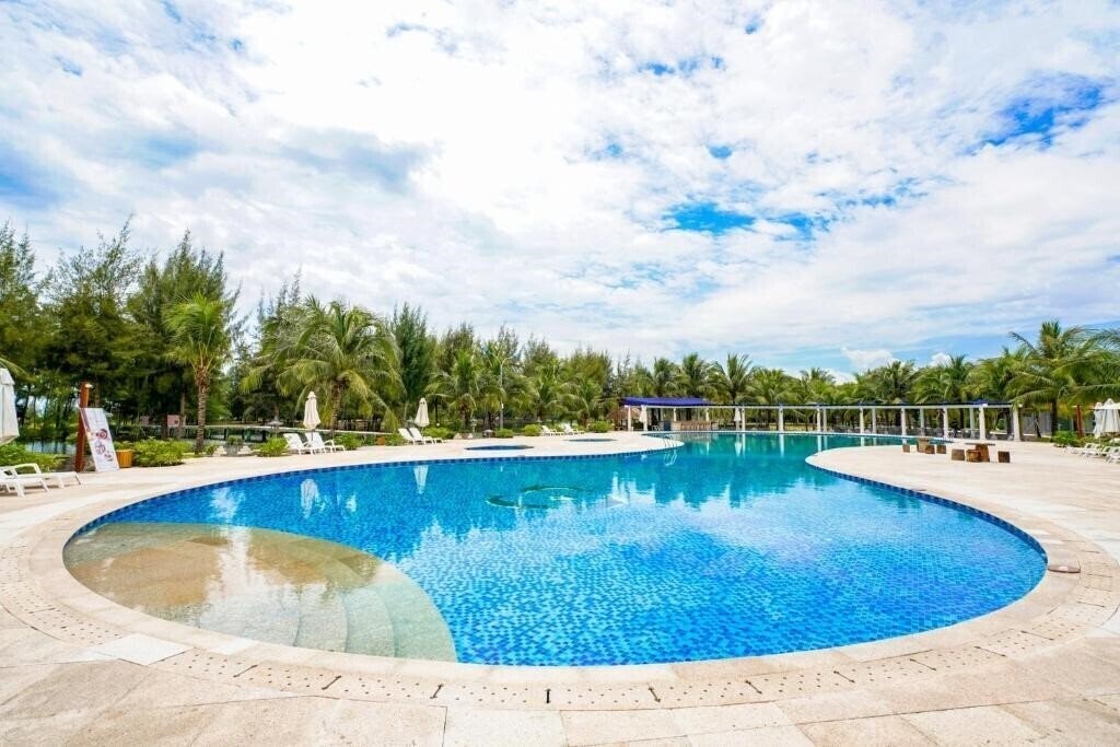 Отель Seava Ho Tram Beach Resort 4*