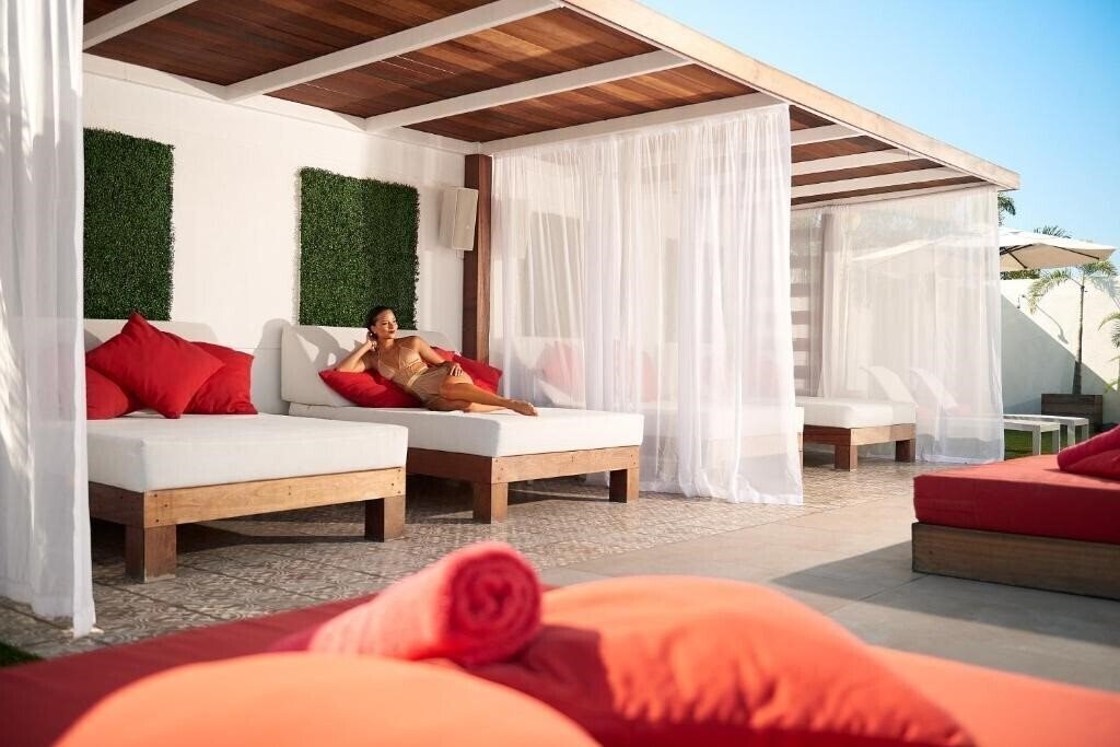 Фотография S Hotel Kingston 4*