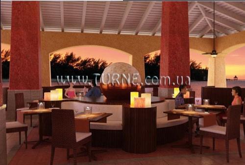 Отель Secrets St. James 5*