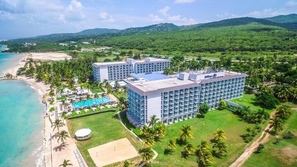 Отель Dreams Rose Hall All-Inclusive Resort & Spa 4*