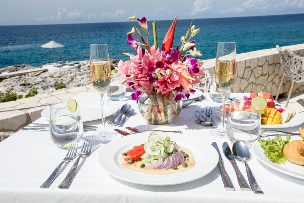 Картинка The Cliff Hotel Negril 4*