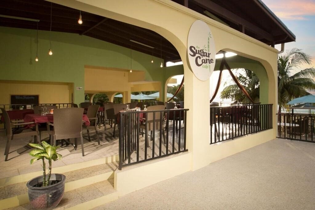 Фото Rooms On The Beach Negril (ex. SuperClubs Rooms on the Beach Negril) 3*