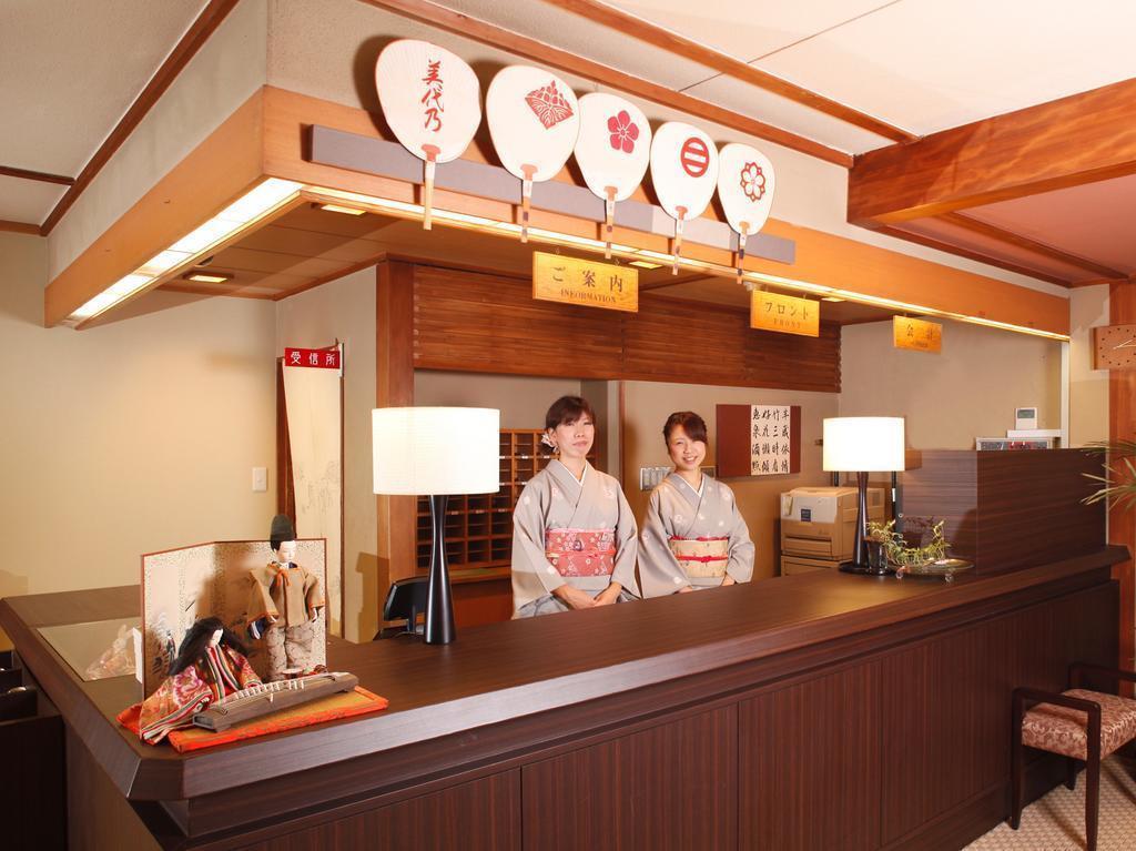 Gion Shinmonso 3* суреті